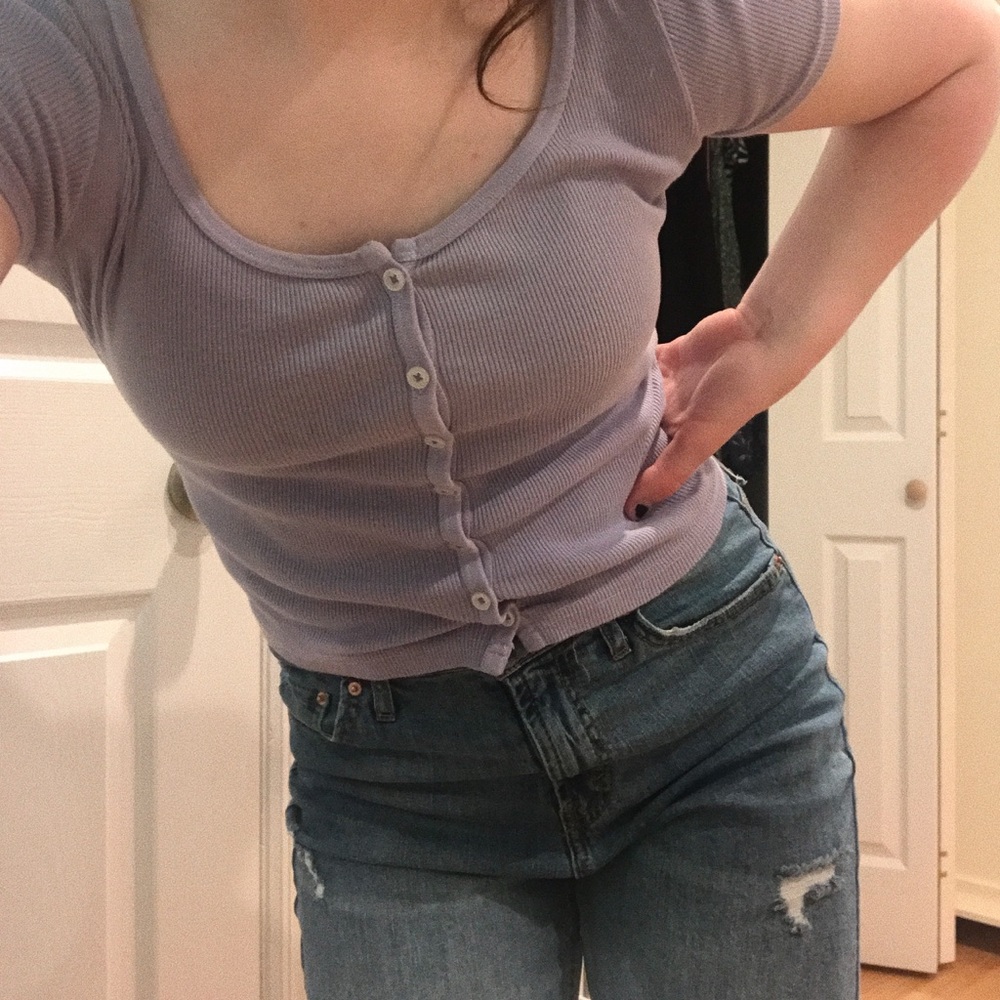 SOLD! brandy melville zelly top